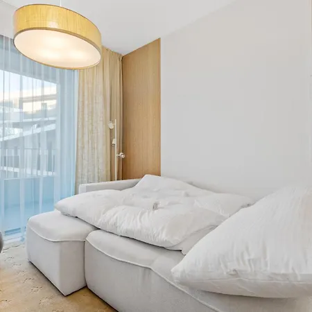 Lam Ivory Ac - Balcony דירה