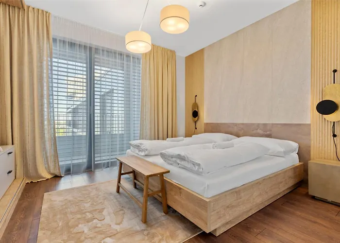 Lam Ivory Ac - Balcony ברטיסלאבה